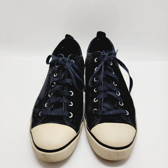 UGG Australia Logo Black Suede Leather 1888  Sheepskin Lined Sneakers Shoes Sz 9 - Picture 4 of 12